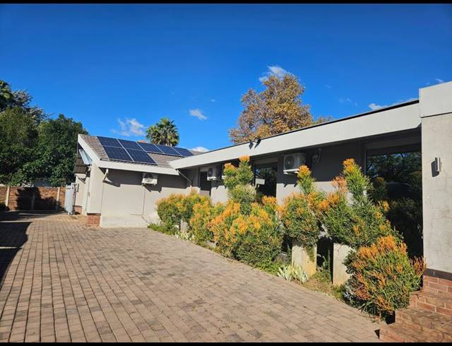 BUSINESS PROPERTY TO RENT IN RIETONDALE